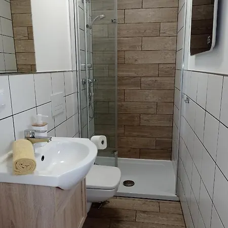 Alojamento de Turismo Selvagem Strefa Kampinos *